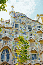 巴特罗公寓,巴塞罗那,安东尼奥·高迪,新艺术主义,加泰隆尼亚,阳台,垂直画幅,建筑,无人,夏天