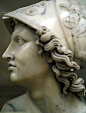 Achilles by sculptor George Rennie.
阿喀琉斯   雕塑家  乔治·兰尼。