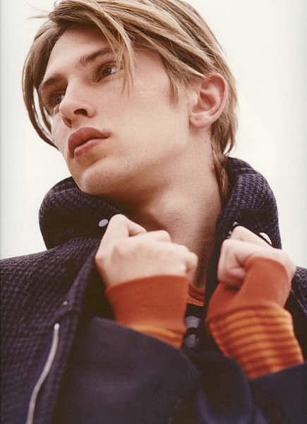 Mathias Lauridsen
#男...