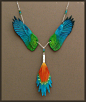 通过仿生飞禽的翅膀配色及其样式设计创作的漂亮饰品！| 艺术家：Brenda Lyons ​​​​