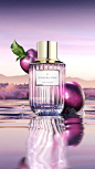 Estee Lauder Scents @ Builders Club : Our latest campaign for Estée Lauder launches the brand's first-ever luxury fragrance. Through a mixed media approach, we combined dynamic shot footage with surreal CGI to explore each perfume’s individual sensorial j