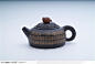 中华传统茶具-刻满文字的紫砂壶