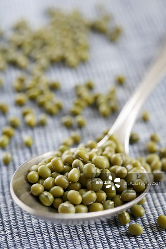 b1c7c1c574e1d38335f09b031bd263d12e9e8af61e82d-Epepfn