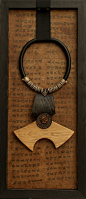 asian inspiration : waterbuffalo horn and wood necklace, framed. Statement piece http://www.amalthee-creations.com/ethnic-necklace-wood.3186: 