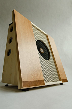 粒粒酱Ly采集到HIFI Speaker