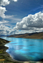 西藏-羊卓雍湖。