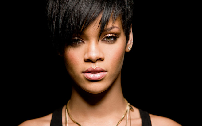 分享艺人 Rihanna 艺人主页：ht...