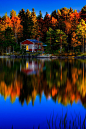 瑞典的乡间小别墅，湖 