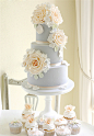 精心设计的婚礼翻糖蛋糕，用糖皮手工制作的糖花很真实 - 精心设计的婚礼翻糖蛋糕，用糖皮手工制作的糖花很真实婚纱照欣赏