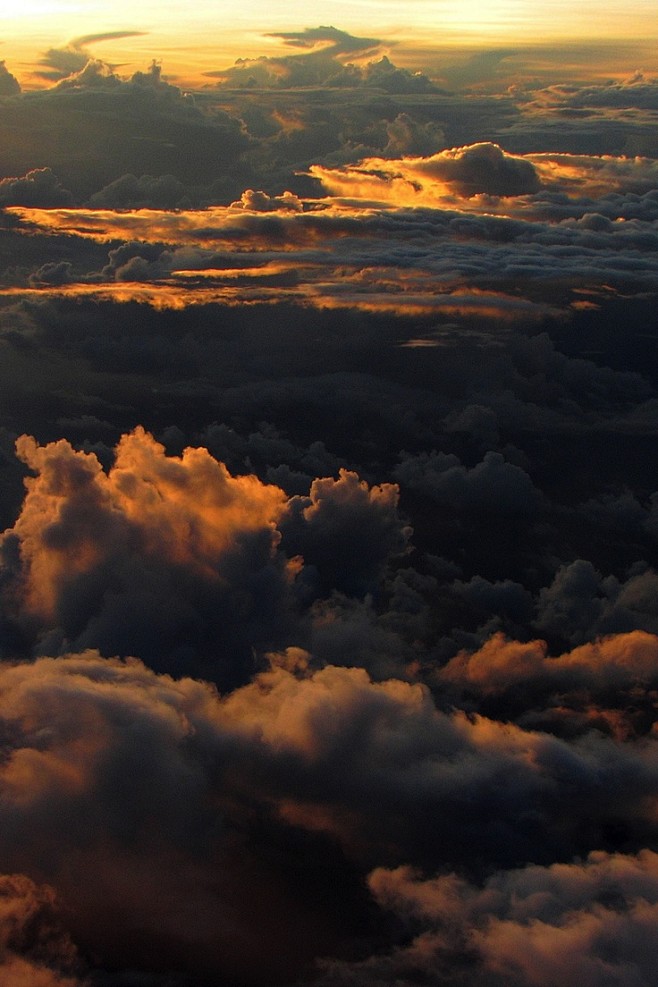 Pacific Sunset Cloud...