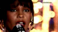 【音乐·缅怀】两年了，#Whitney Houston#仍然是很多人心中不言说的伤，因为这样的嗓音再也不会出单曲了，再也不会在现场听到这样强劲的嗓音了。#Billboard#为纪念Whitney，公布了她在告示牌的TOP20~毫无疑问，史上最强电影原声I Will Always Love You以十四周冠军成绩居于榜首