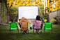 Open Air Kino -garten-selber-machen-kinoabend-faltstuehle-kinder