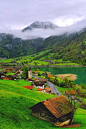 Lake Lungern , Switzerland: