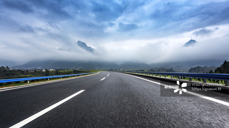 b6a2de01ed7f1ff52a7161f6ef4bc38b943935a119f56-yeuIFA