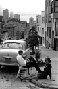 hollybailey:

San Francisco, 1960 by Henri Cartier-Bresson
