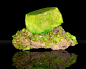 bijoux-et-mineraux:

Neon green, lab-grown Boussingaulite
