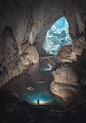 越南的韩松洞，一个喀斯特地下岩溶洞穴，长8公里，最高处有200米-今日头条