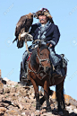22746507-mongolia-25-july-the-senior-mongolian-horseman-in-traditional-clothing-with-golden-eagles-during-the.jpg (866×1300)