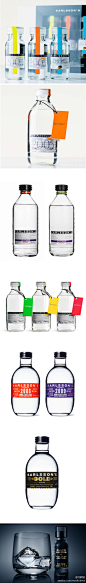 #北欧品牌# 如果你觉得绝对伏特加的酒瓶太像药水瓶，那你应该看看同样来自瑞典的Karlsson’s vodka～ 官网：http://t.cn/zHRwVAm