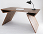 德国设计师设计的木质简单书桌  