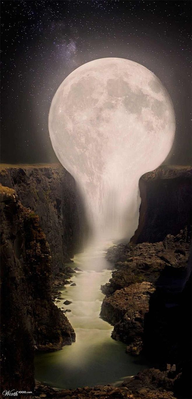 Moon Falls, is locat...