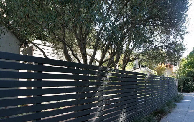 花园木围栏