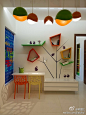 家图汇#家居##创意#简单的装饰，破具创意的设计，树形的书架，果状的吊灯，墙上的小黑板，再加上色彩的搭配，打造趣味的儿童房。