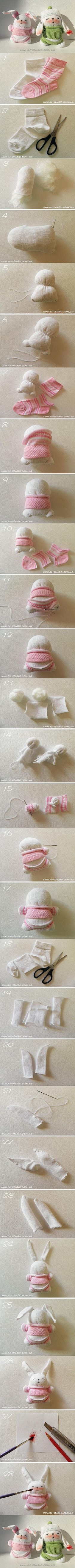 袜子做的兔子玩偶，好可爱~