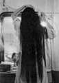 Danseuse de l’Opéra de Pékin dans sa loge, Gotthard Schuh, Zurich, 1955、