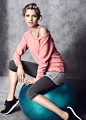 Yoga - Leichte Stretch-Shorts: Women's Workout Clothes | Gym Clothes | Fitness Apparel | Shop @ FitnessApparelExpress.com: 