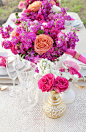 餐桌上的鲜花家饰装修效果图