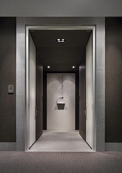 卓生ㅤ采集到· Hotel elevator hall︱酒店电梯厅