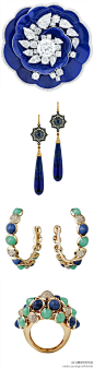 青金石（lapis lazuli）浓郁的蓝色使其广受青睐，早在公元前3000年的古埃及就有开采和使用青金石的记录。在东方文化中青金石被誉为是天的象征，常被制成雕刻件，天坛和泰姬陵内均有青金石饰品。青金石也被广泛应用于珠宝首饰中，让我们来欣赏一些近期的新品吧。@北坤人素材
