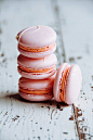 Strawberry passion fruit macarons//: 