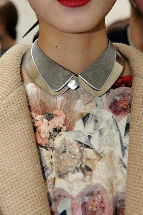 Collar