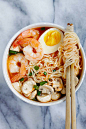 Sriracha Ramen - the best homemade ramen ever with spicy Sriracha broth and yummy toppings. So easy and takes only 15 minutes | rasamalaysia.com