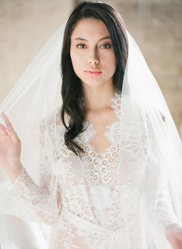 Lace-wedding-dress-i...