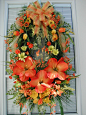 Perfect summer wreath. Love the bright orange ... | ~)( Door Decor )(~