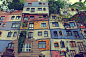 奥地利百水公寓 Hundertwasser House，有机会要去看看。