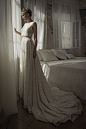 V领婚纱  蕾丝婚纱 Lihi Hod Spring 2014 Wedding Dresses