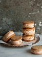 cinnamon & ginger cookie ice cream sandwiches | Drizzle and Dip #采集大赛#