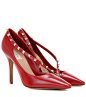 Valentino Garavani Rockstud leather pumps : Valentino Garavani Rockstud red leather pumps