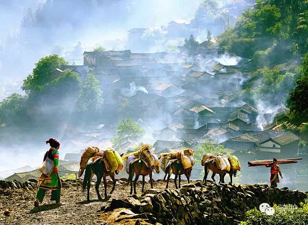啄木郎村较完整的保留着彝族的传统文化习俗...