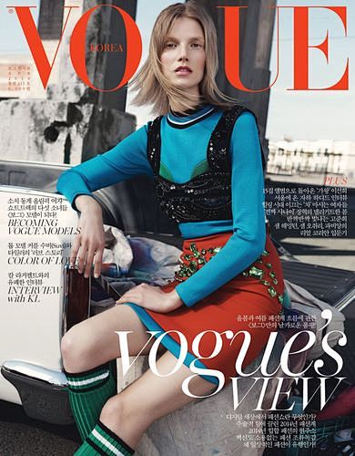 Vogue Korea April 20...