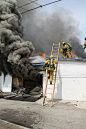 全部尺寸 | Los Angeles Firefighters Battle a Reseda House Blaze; Multiple Injuries | Flickr - 相片分享！