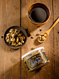 创立于1952年-新南糖厂-台湾黑糖茶饮领导品牌-新南老姜黑糖粒140g<br/>自然成形纯黑糖粒，甘甜清香，直接即食，冲泡黑糖茶，制作甜品超方便