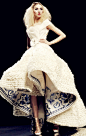 内秀的青花瓷，大气的名伶裙摆，曾经辉煌的Dior——Christian Dior SS 2009 Couture