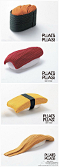 Pleats Please(三宅褶皱)是日本时尚设计大师三宅一生ISSEY MIYAKE的副线品牌，包装设计大师佐藤卓也常参与到pleats please的合作上来，这作品一眼看上去就像一碟碟的寿司。为突出三宅衣物的皱褶特点，寿司上“刺身”的质感很好地呈现出来，让人垂涎三尺。