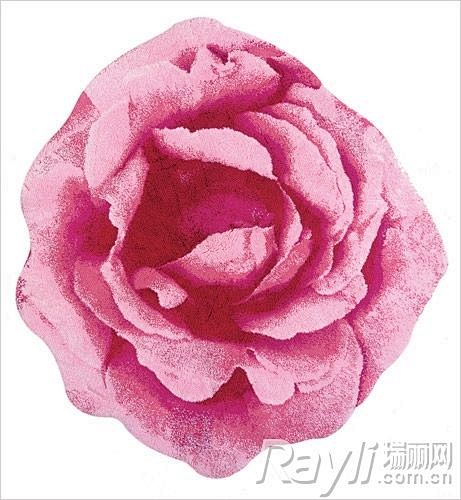 夸张造型的彩花印花图案从春夏风靡到秋季，...