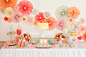 甜蜜的色彩，纸风车的背景-甜品桌-汇聚婚礼相关的一切